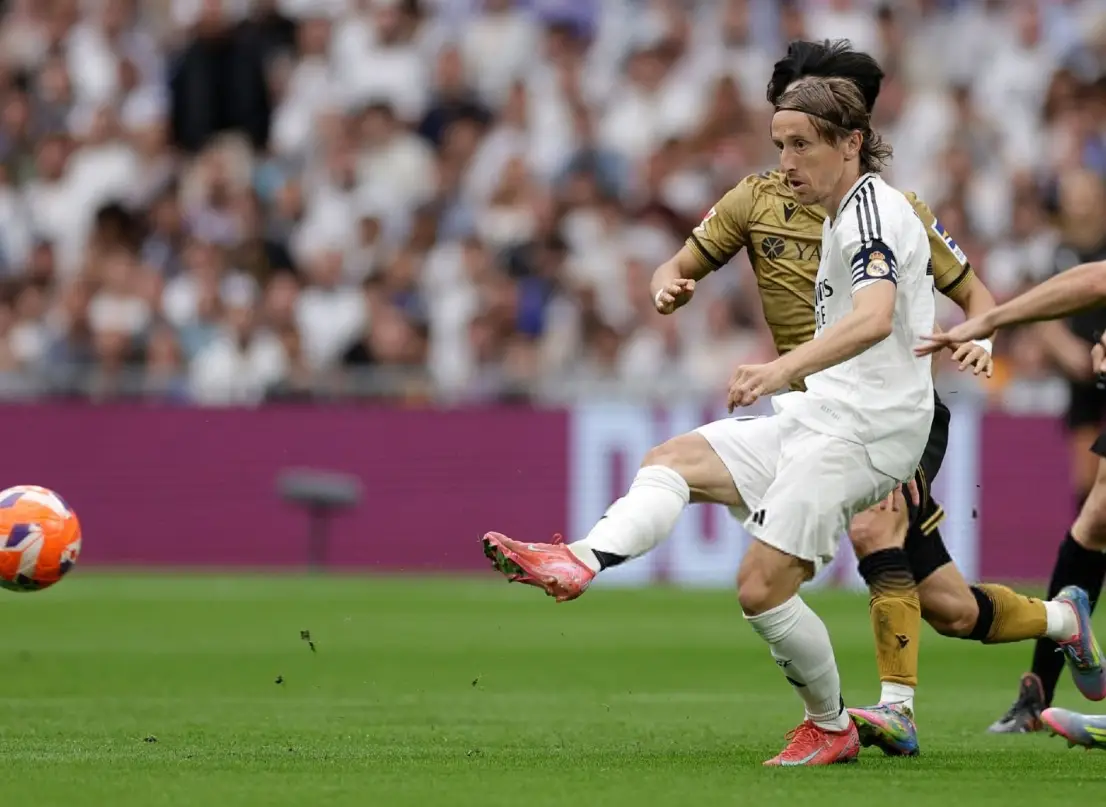 官方网站包含德罗巴遭遇三持续失利，皇家马德里教练压力巨大！的词条